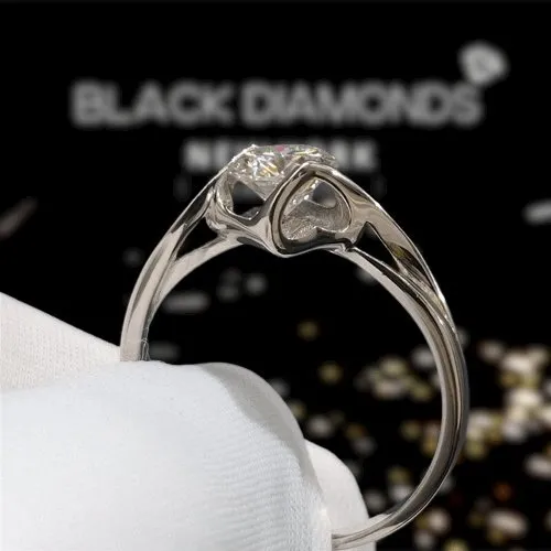 1.0 Ct Round Diamond Angel Engagement Ring