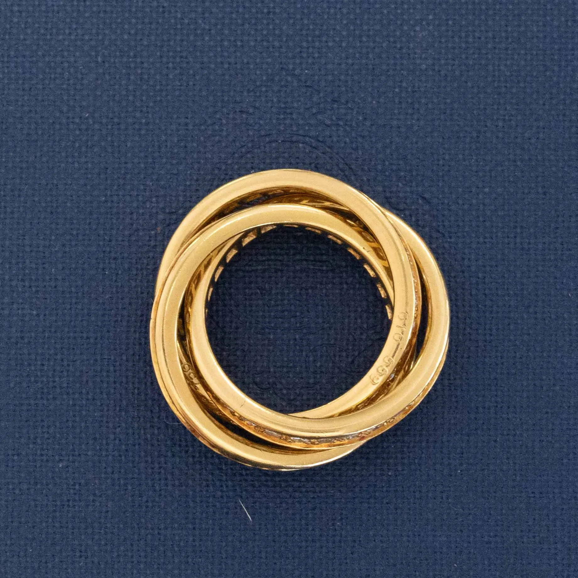 1.40ctw Diamond Eternity Rolling Ring by Cartier France