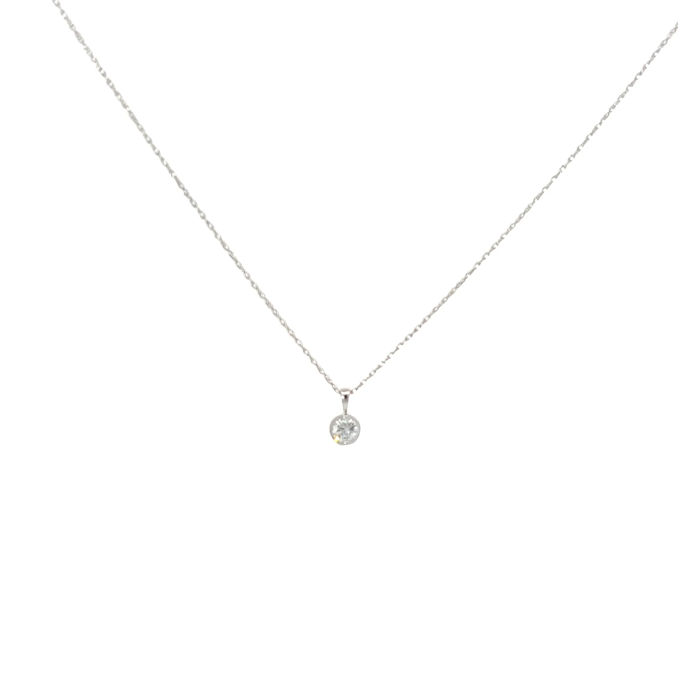 14k White Gold .25ct F VS2 Round Diamond Solitaire Pendant Necklace