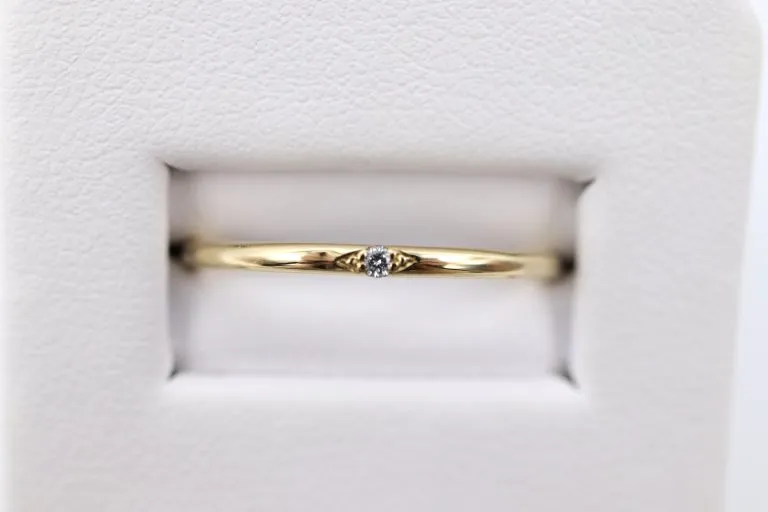 14k yellow gold stalking ring 0.2 carat 1st,round diamond