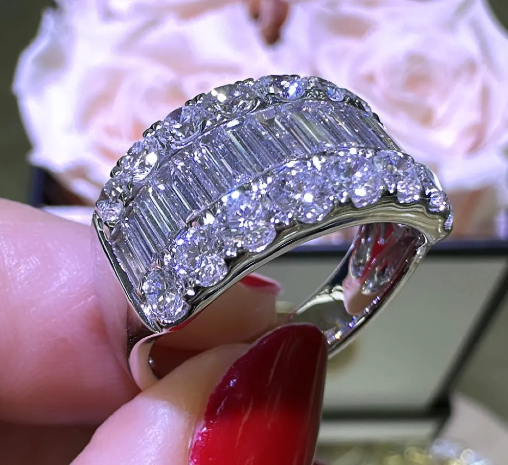 2.33ct tw Baguette and Round Cut Diamond Ring