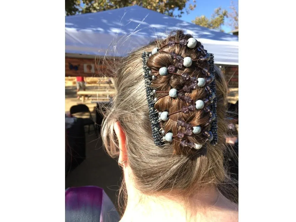 African Butterfly Wire Hair Clip - 11 Tong 420