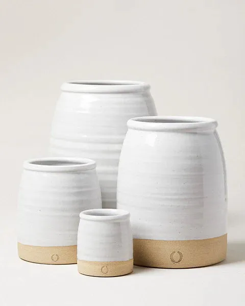 Beehive Crock