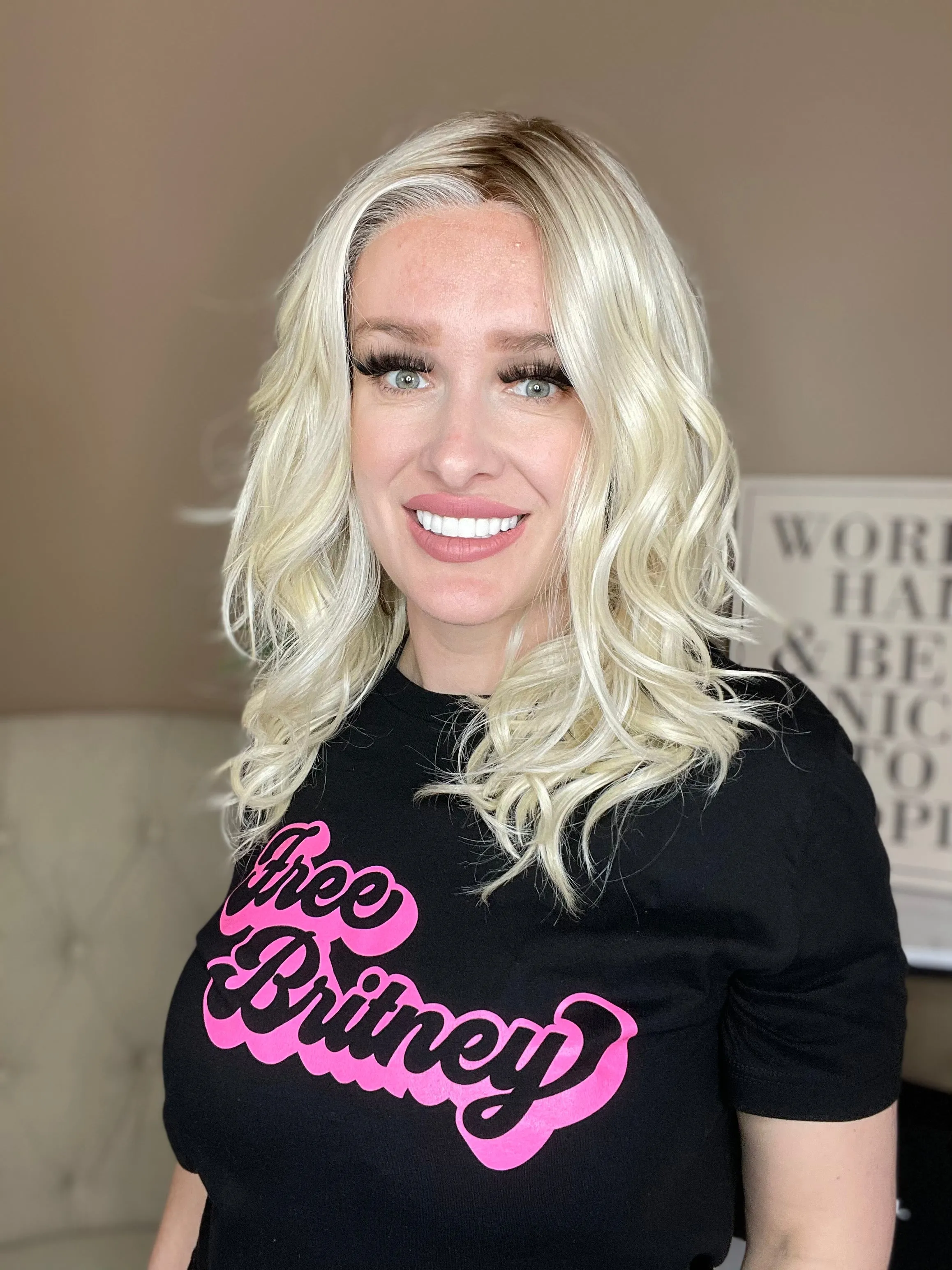 Caitlyn Hollywood  Blonde