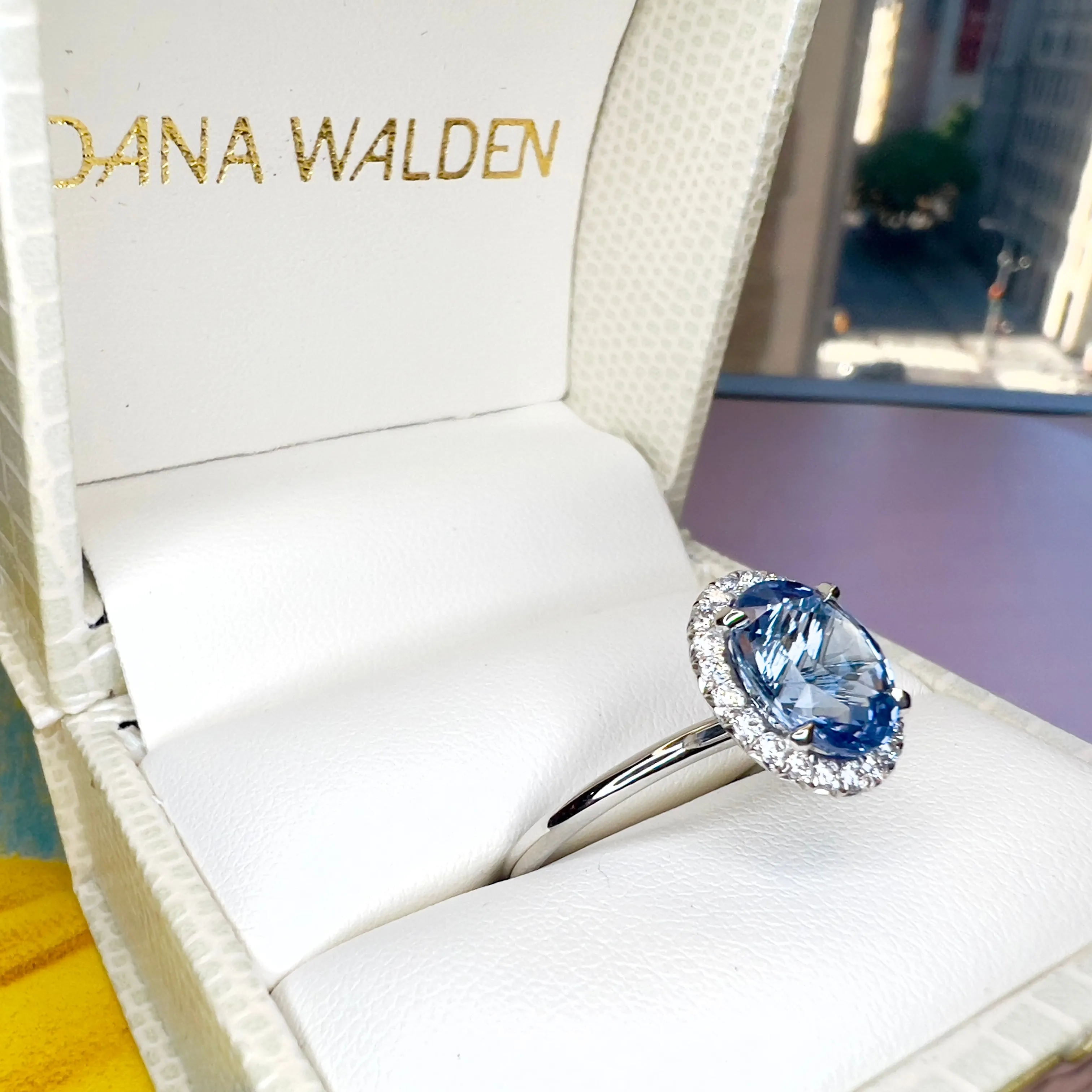 Della 3.24ct Natural Oval-Cut Light Blue Sapphire Halo Engagement Ring Eco-Friendly Platinum