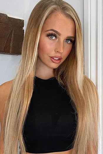 Double Wefted Full Head Remy Clip in Human Hair Extensions - Lightest Brown (#18)