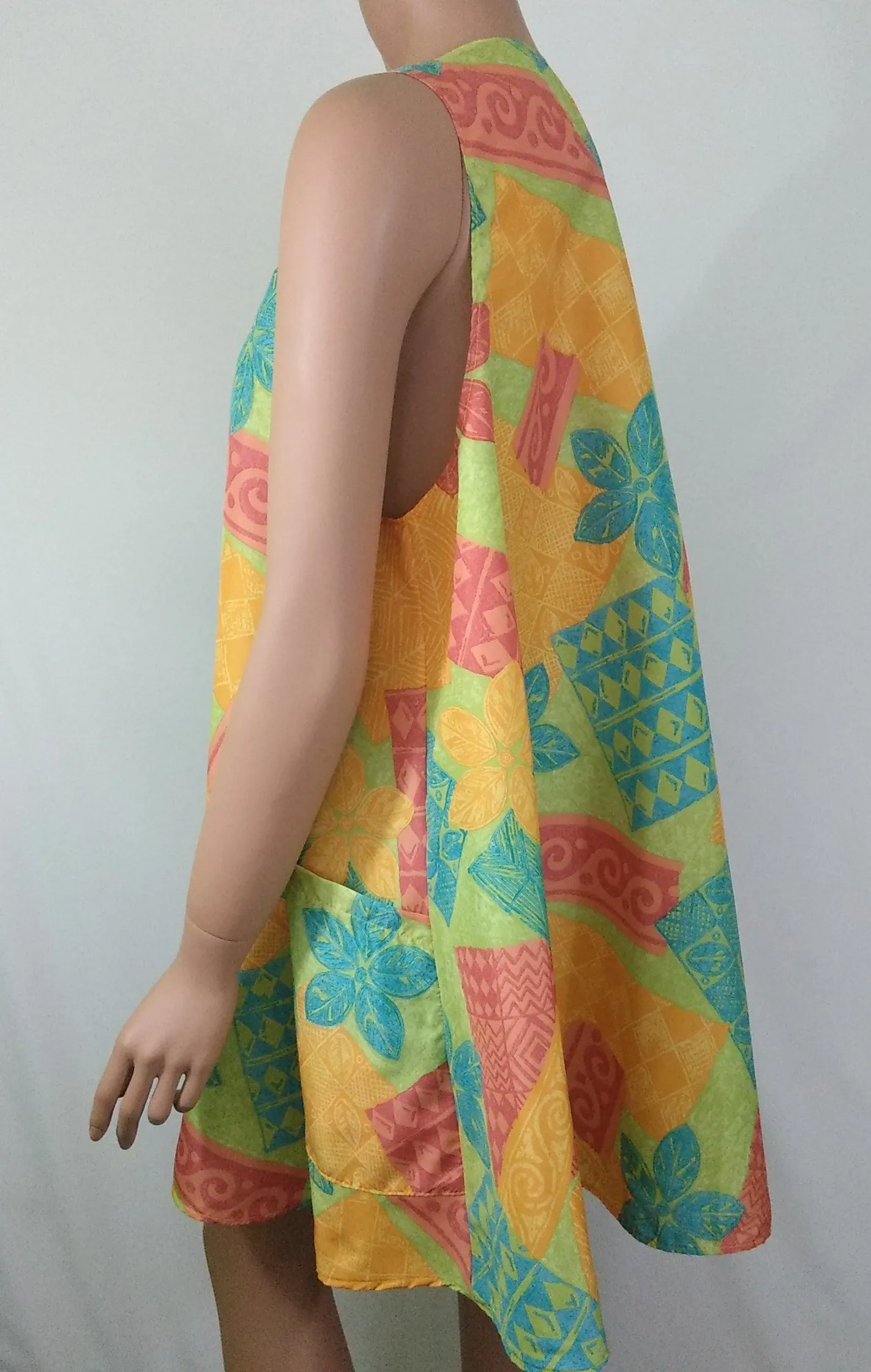 Hair Dresser Dog Groomer Sleeveless Smock Tropical Summer Print