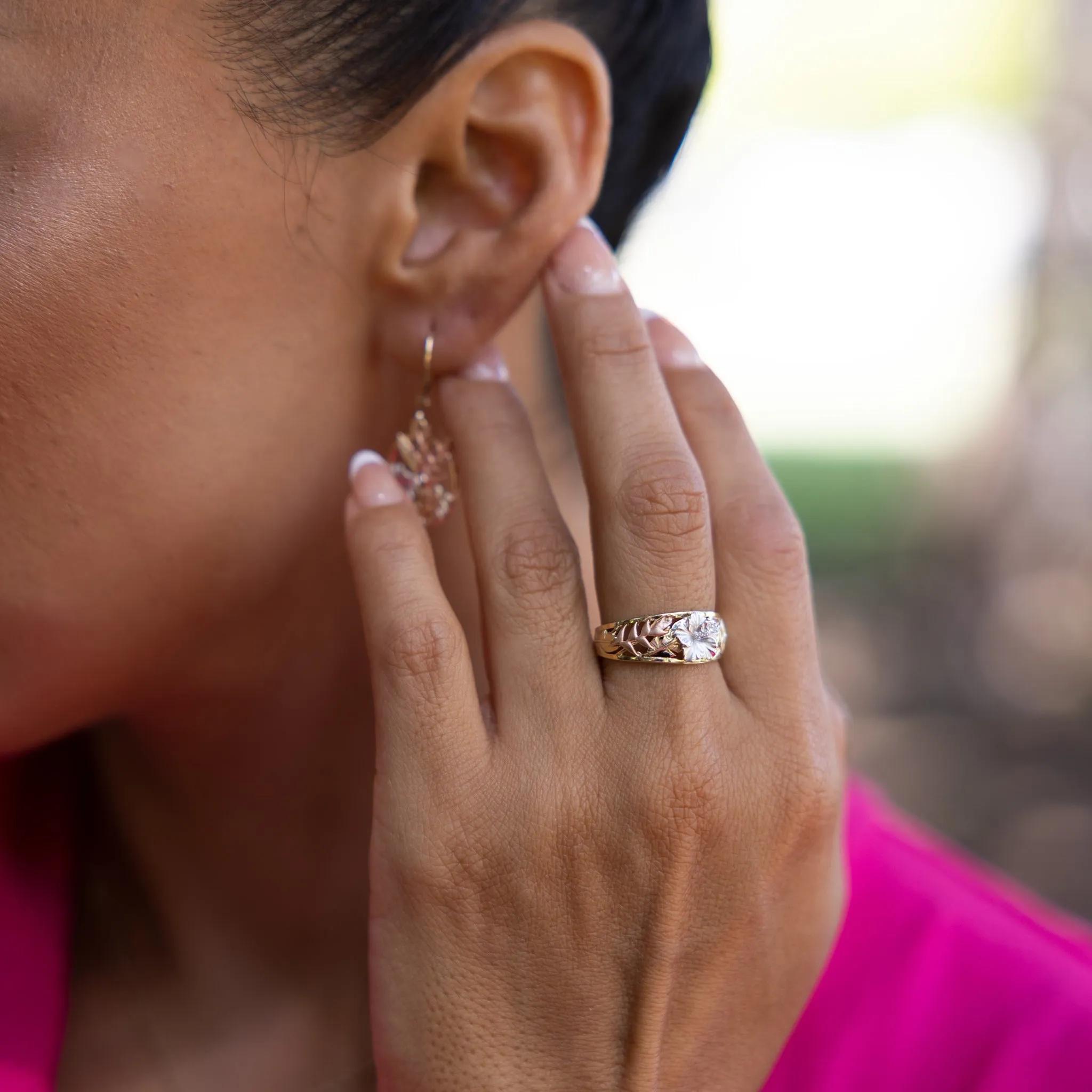 Hawaiian Gardens Hibiscus Ring in Four Tone Gold with Diamonds - 8mm