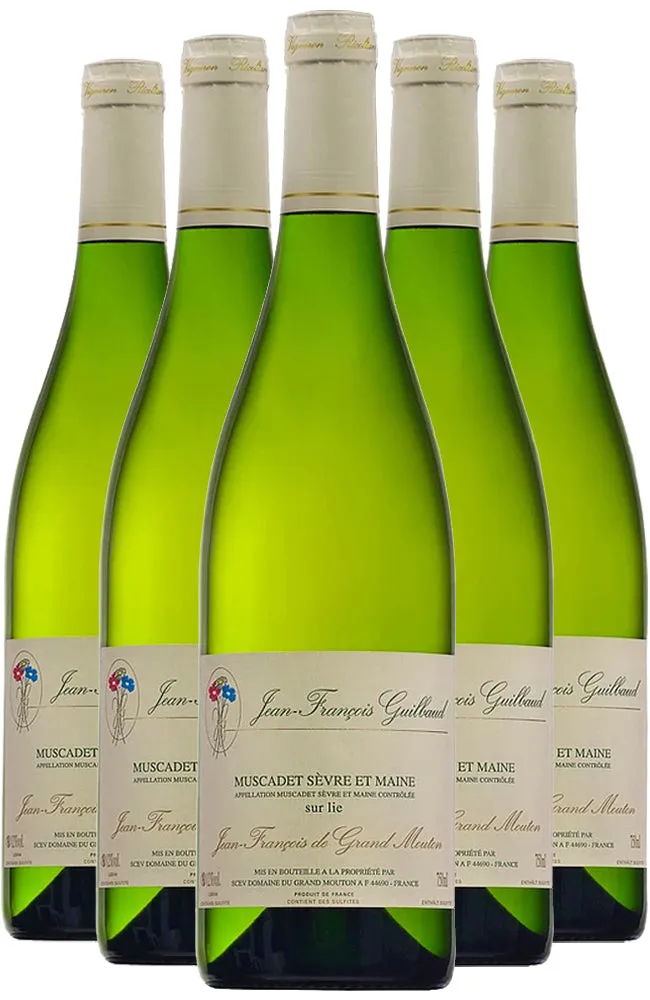 Jean François de Grand Mouton Muscadet Sèrve et Maine Sur Lie 2022