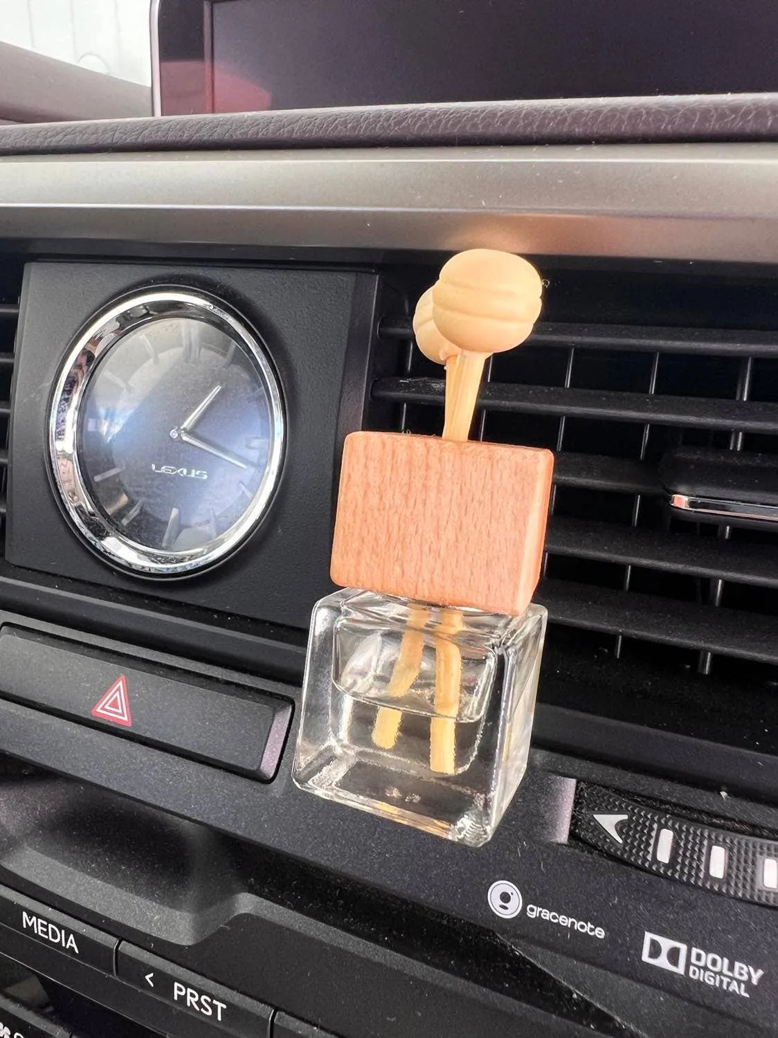 Mahogany Teakwood Vent Clips Car Freshener Diffuser