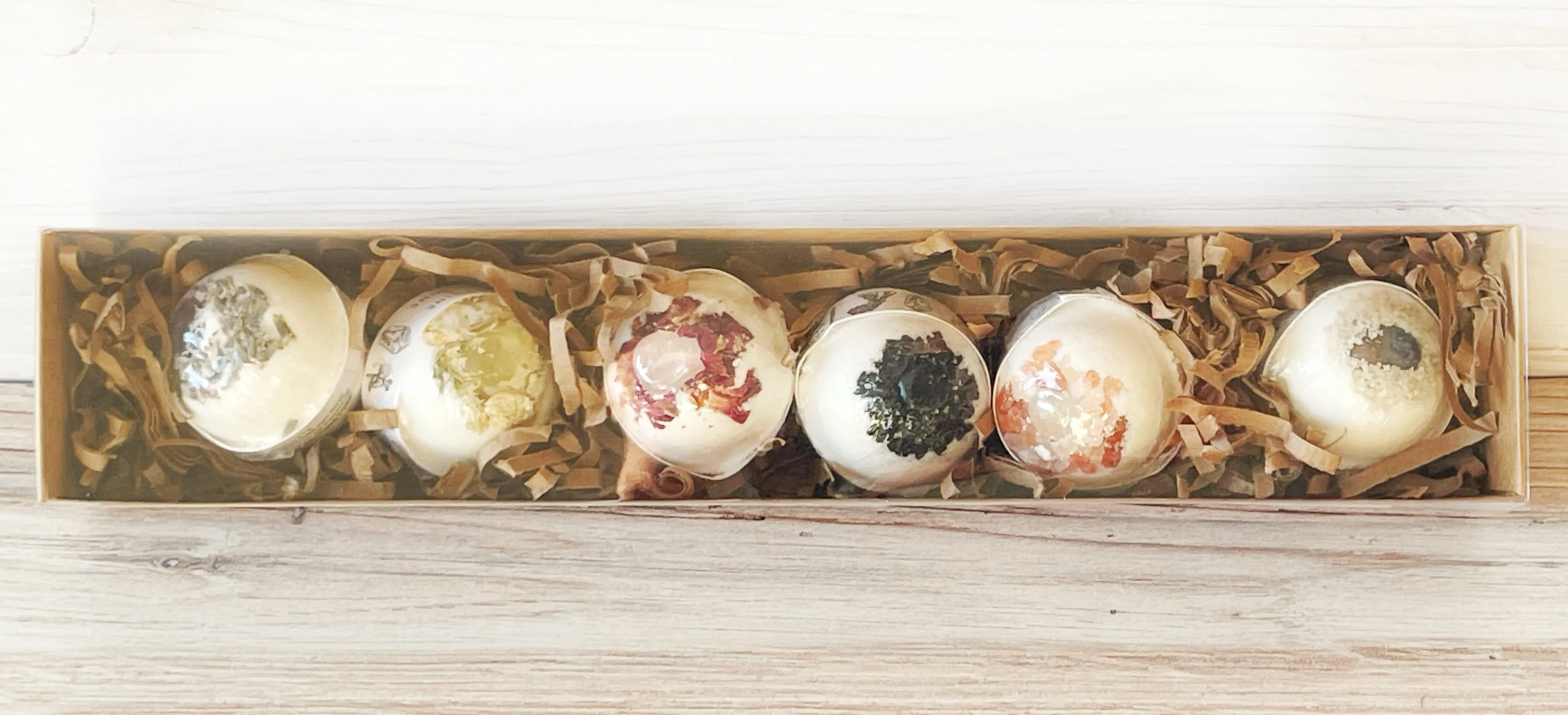 Mini Bath Bomb Set | Set of Six | Flowers   Salts