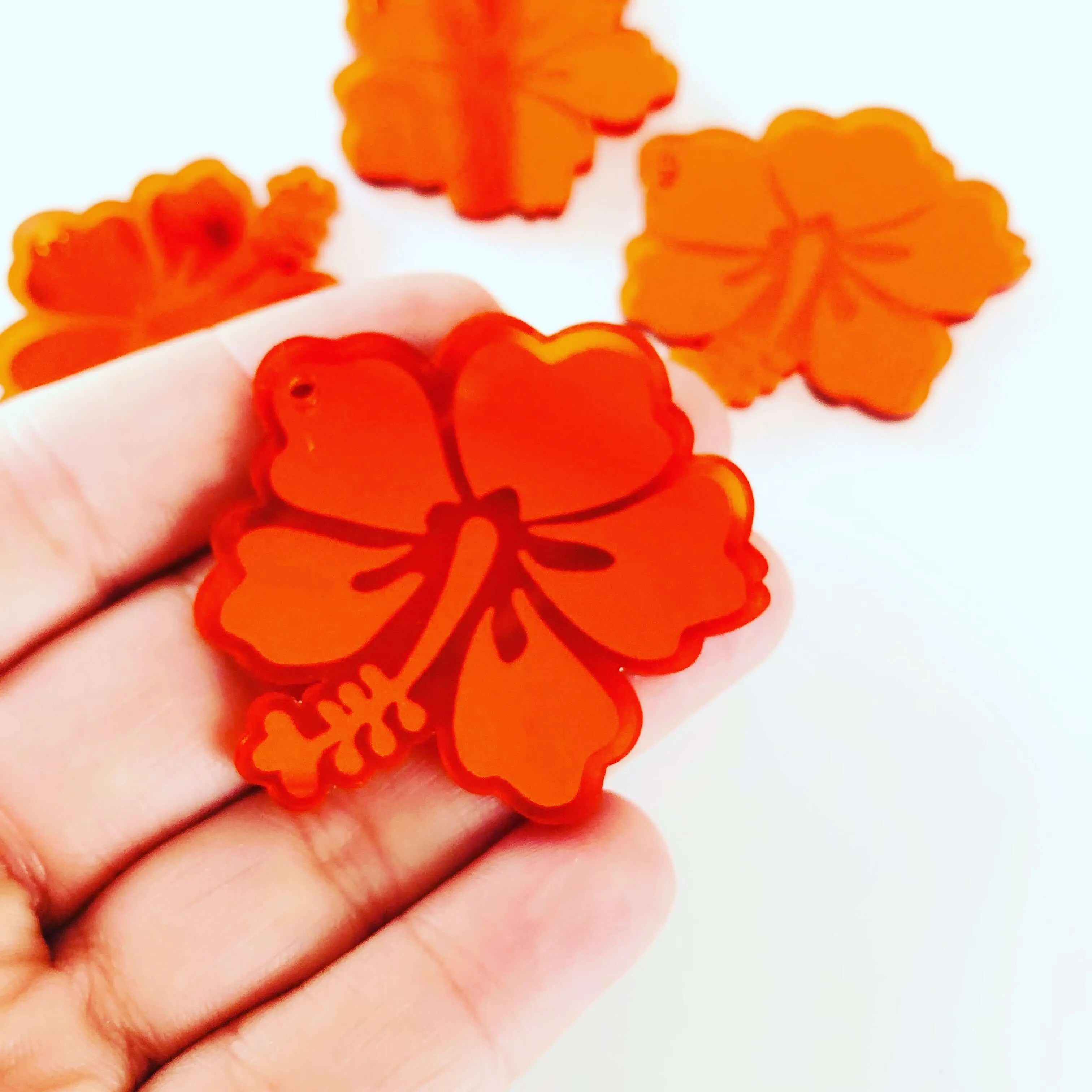 Mirror Hibiscus Flowers - 4 Pair Set