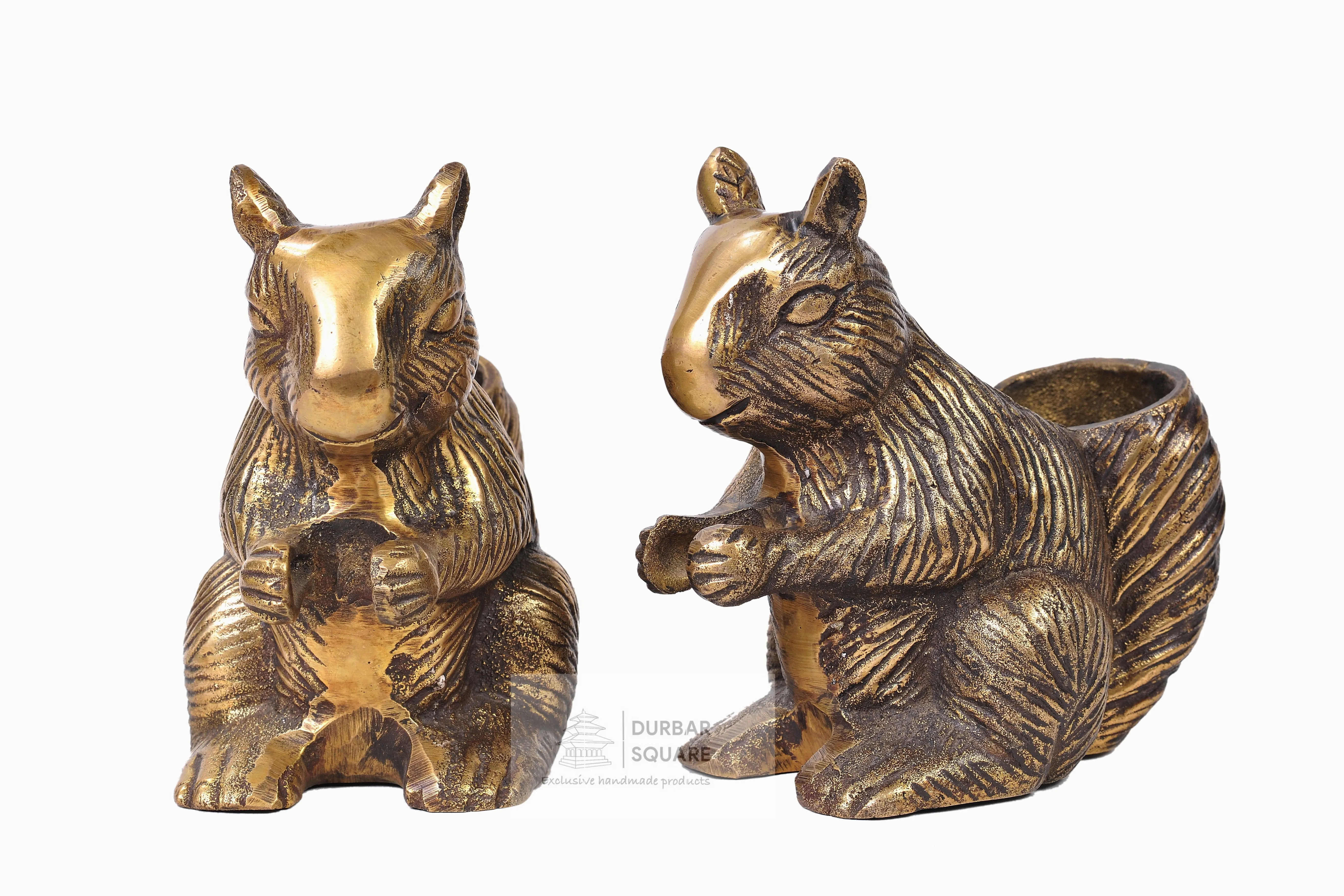 Pen Stand Squirrels