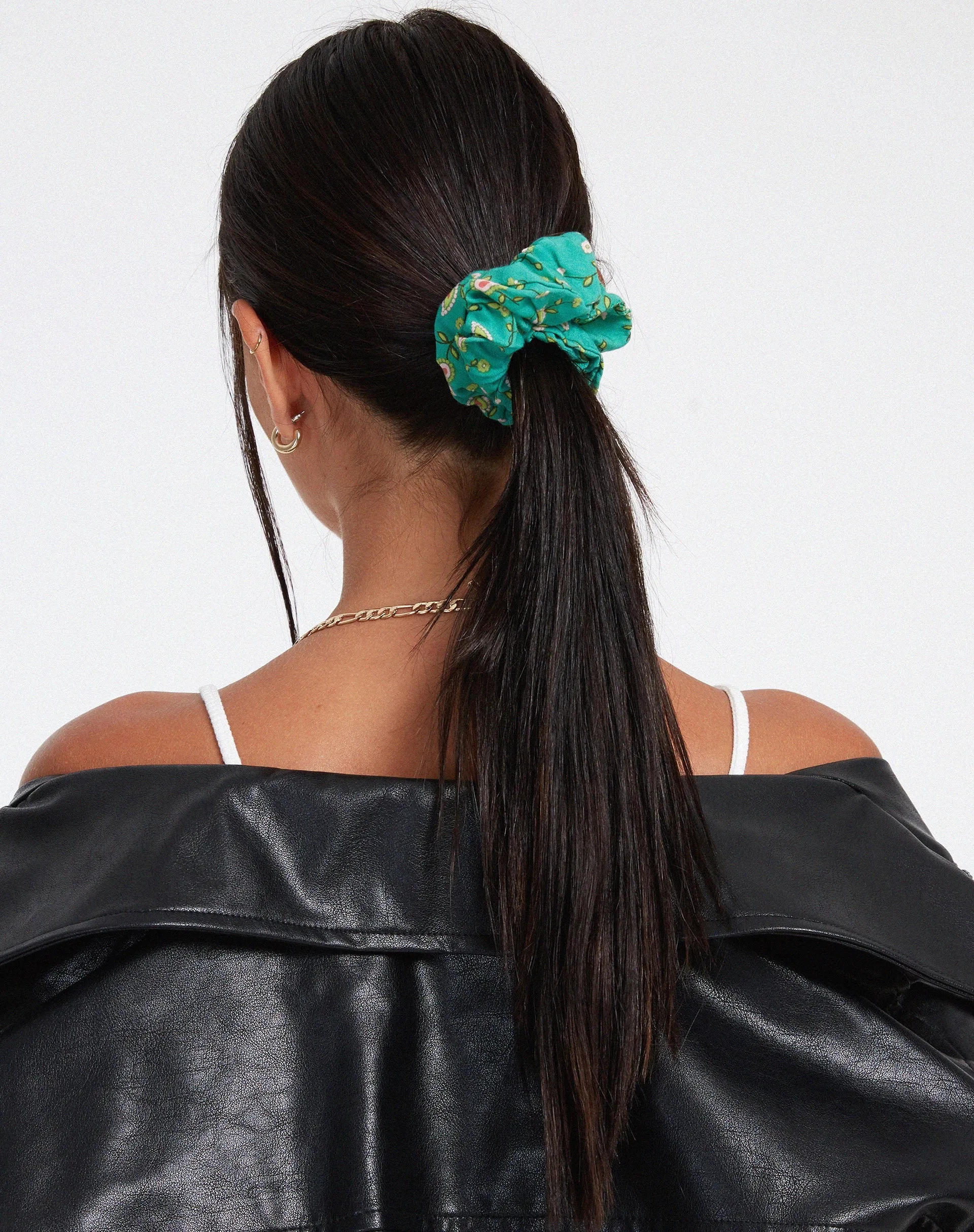 Scrunchies in Paisley Fun Green