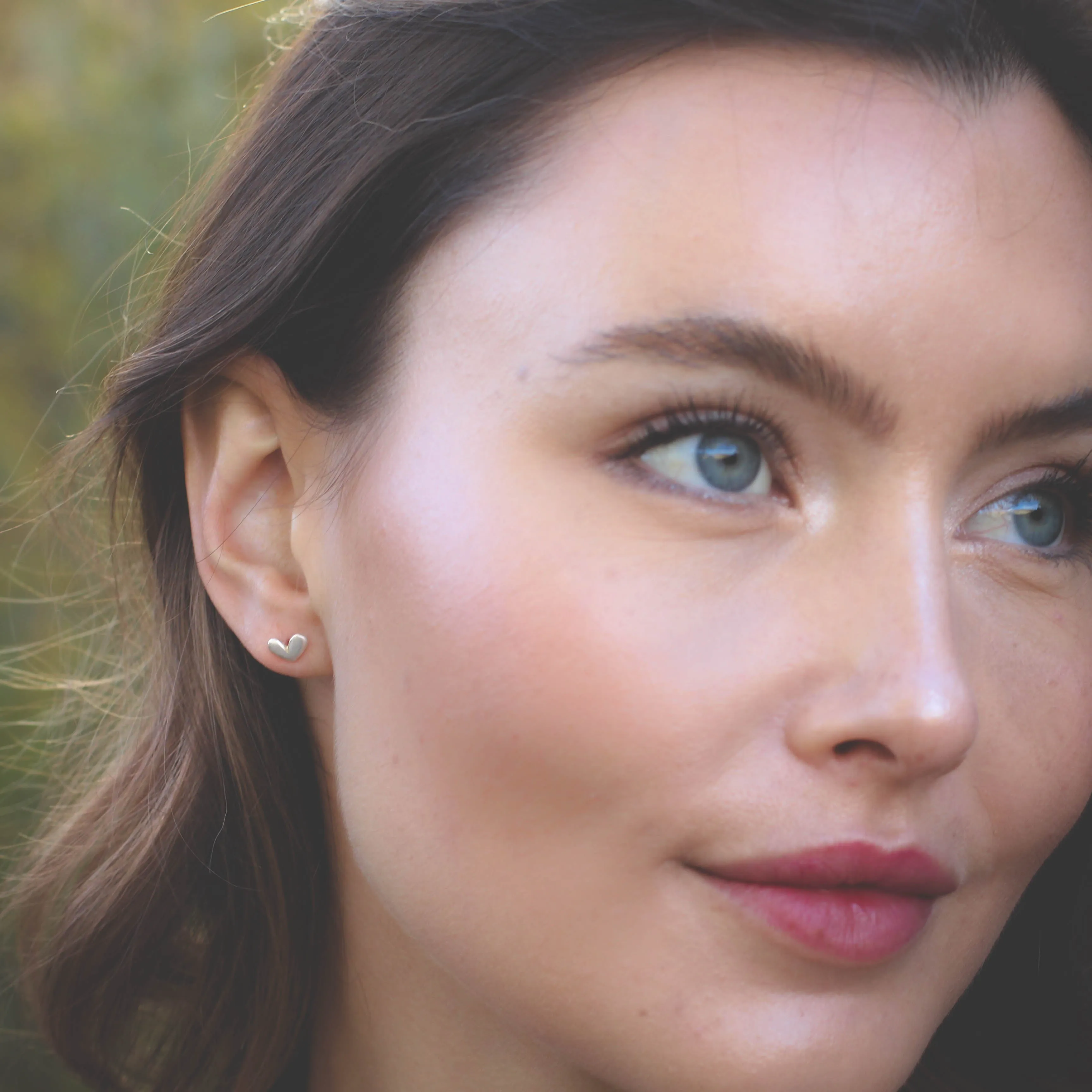 Sculpted Bronze Daisy Post Stud Earrings