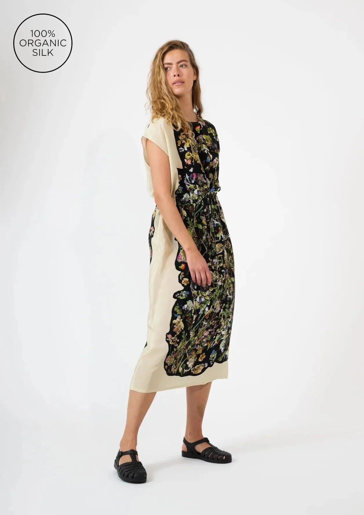 Simple Dress, Panel Print J-Pressed Flowers