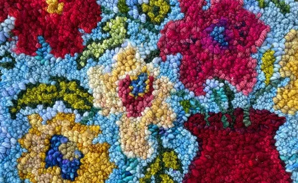 Simple Shading For Rug Hooking Course: Big Red Pot of Flowers