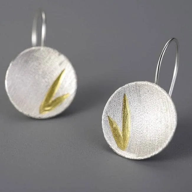Small Bamboo Leaves Round Dangle Earrings