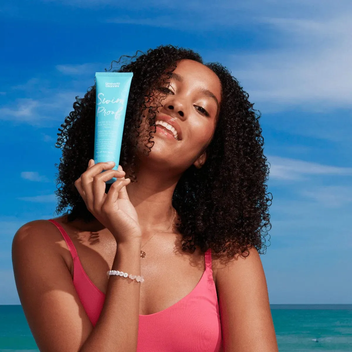 Umberto Giannini Crème de protection pour cheveux résistante à l'eau Swim Proof 150ml