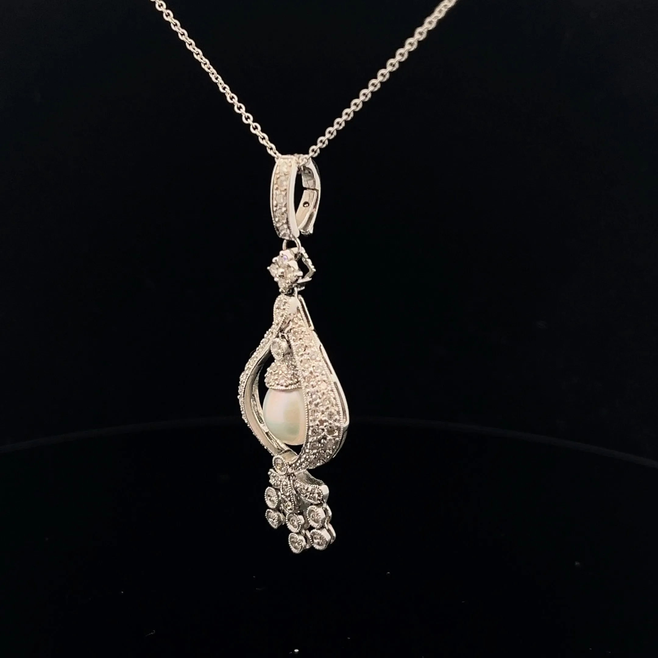 Vintage 14k White Gold 1.00ct G SI1 Round Diamond and  Fresh Water White 8mm Pearl Necklace