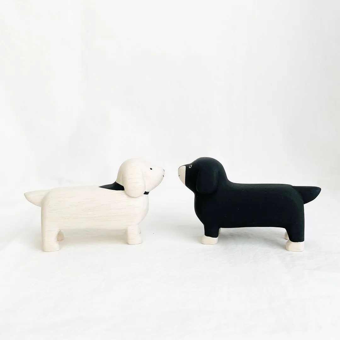 Wee Wooden Dachshund - White